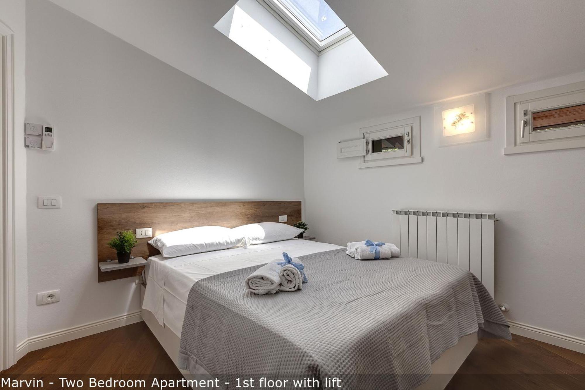 Bonnie - Clyde - Marvin Apartments By Mamo Firenze Bagian luar foto