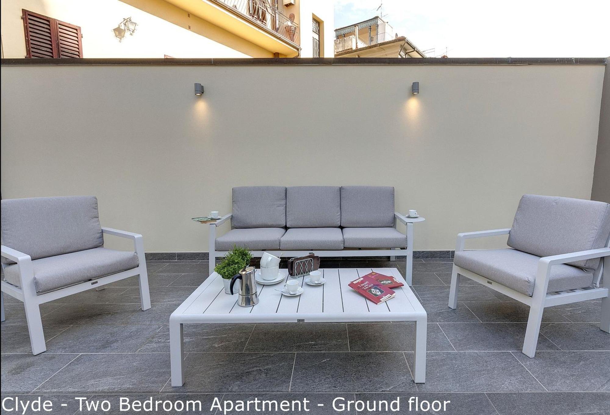 Bonnie - Clyde - Marvin Apartments By Mamo Firenze Bagian luar foto